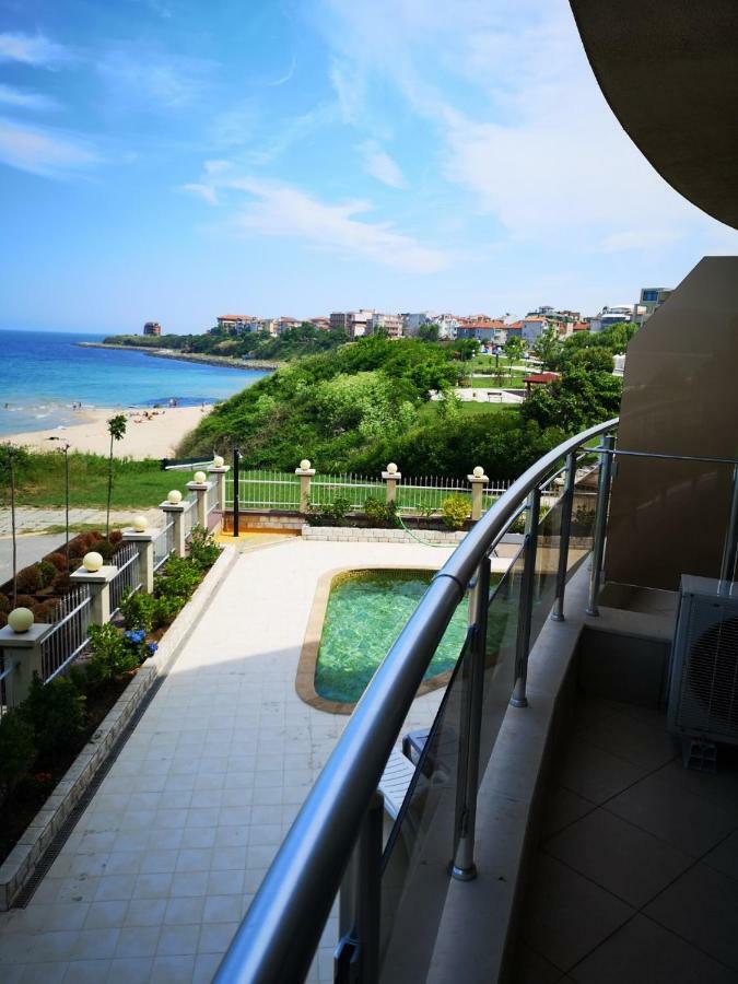 Albatros Private Studio Приморсько Екстер'єр фото