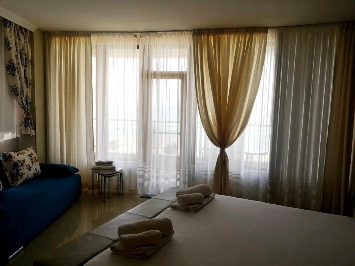 Albatros Private Studio Приморсько Екстер'єр фото